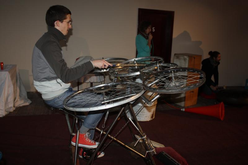 A Bélaműhelynek köszönhetően megismertük a biciklikből készült hangszert