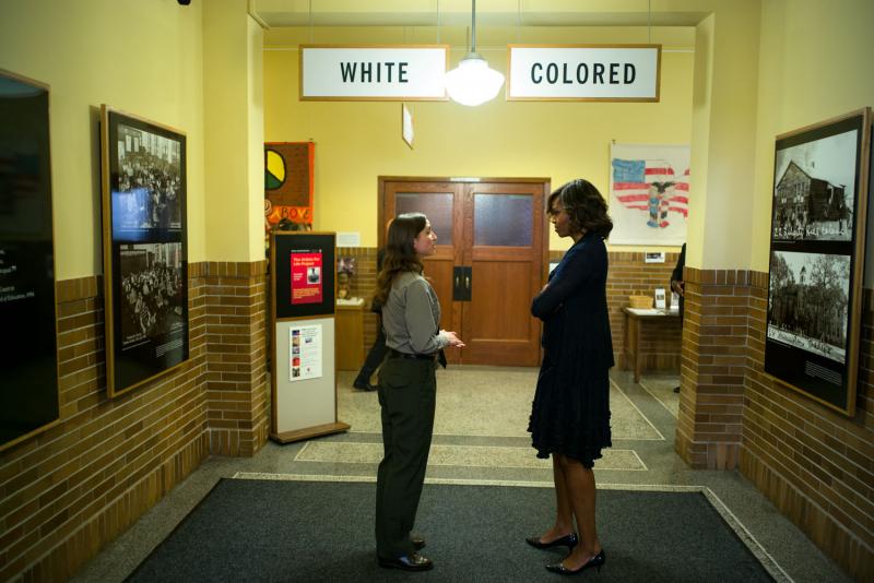 A first lady a faji megkülönböztetés múzeumában