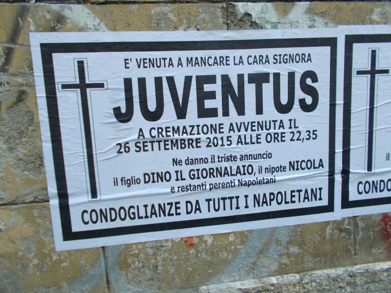 Eltemették a Juventust a nápolyi drukkerek