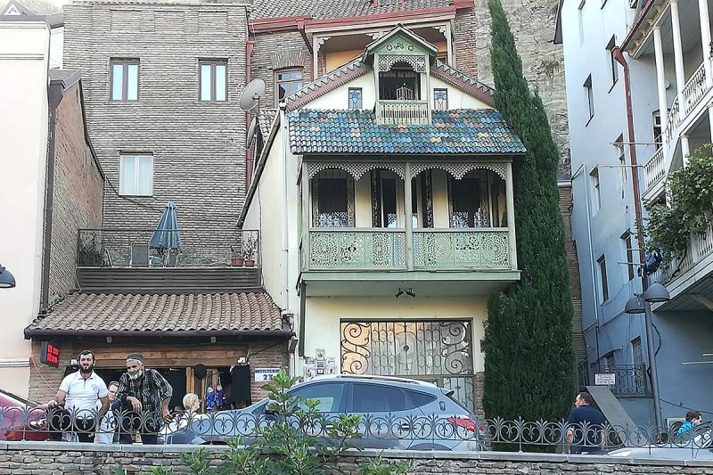 Hagyományos grúz építészet Tbilisziben