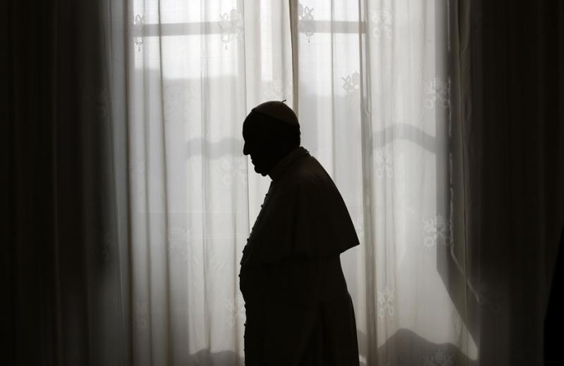 2013. október 25. - Vatikán: Egyenlítői-Guinea elnökének, Francisco Macías Nguema magánkihallgatása előtt