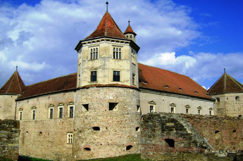2. Fogarasi várkastély, Románia